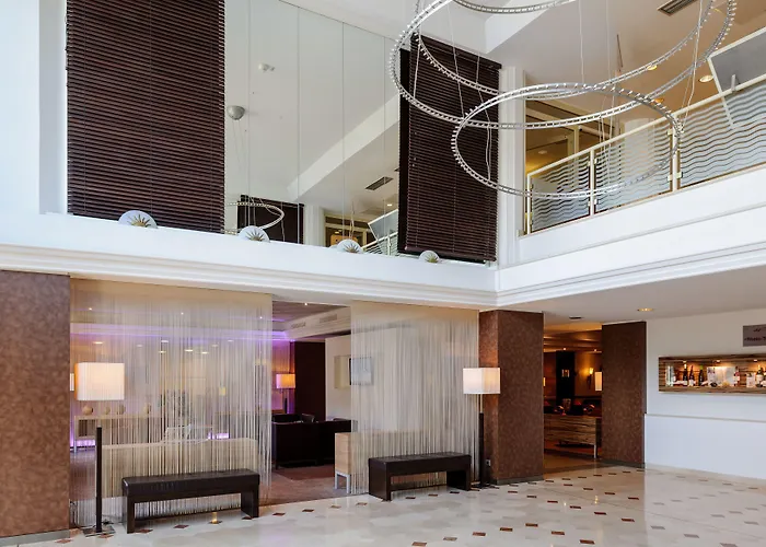 مركيور كوبلنز 4*