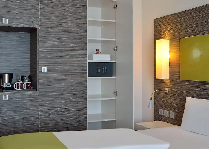 فندق مركيور كوبلنز 4*