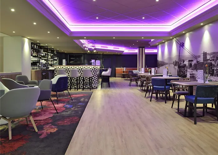 メルキュール ホテル 4*